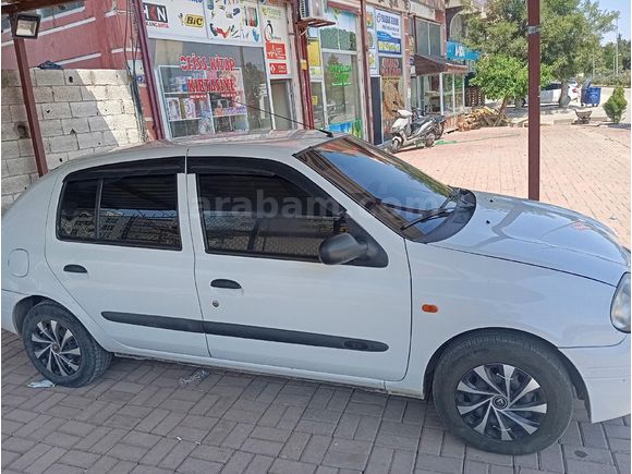 Sahibinden Renault Clio 1.4 RNA 2001 Model klimalı