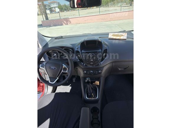 Sahibinden Ford Tourneo Courier 1.6 TDCi Titanium Plus 2017 Model 