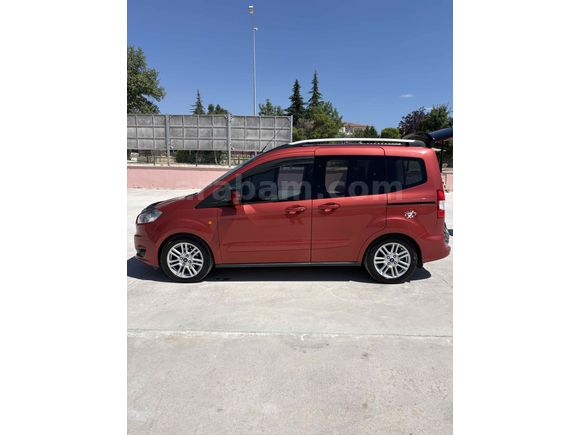 Sahibinden Ford Tourneo Courier 1.6 TDCi Titanium Plus 2017 Model 