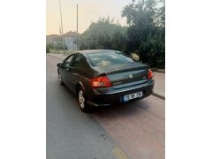 HATASIZ BOYASIZ TRAMERSİZ 2008 1.6 HDI EXE.