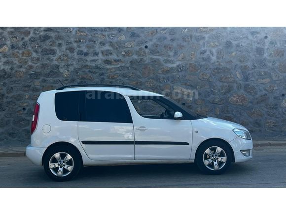 Sahibinden Skoda Roomster 1.2 Panorama 2012 Model