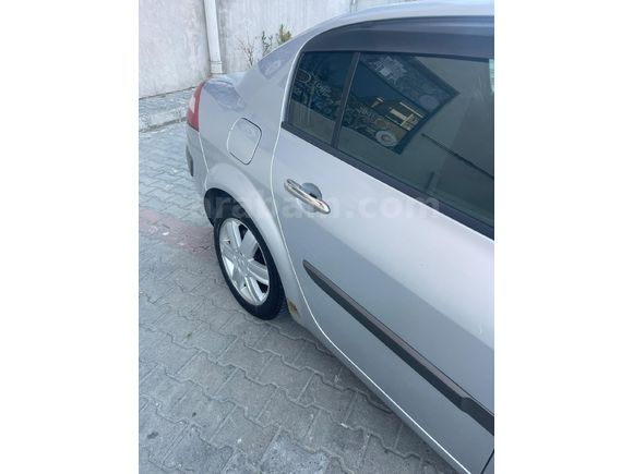 Sahibinden Renault Megane 1.5 dCi Dynamique 2005 Model