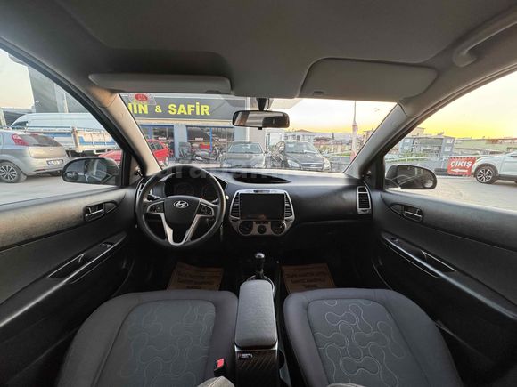 Hyundai i20 1.2 MPI Team 2009 Model İzmir