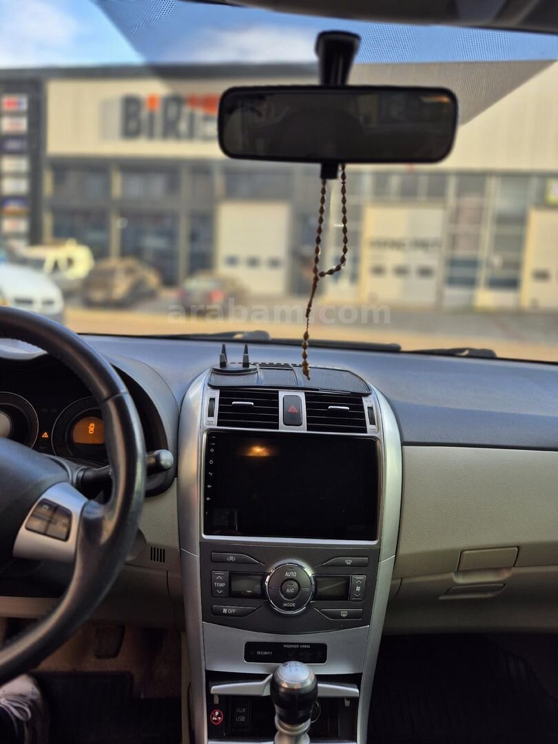 Sahibinden Toyota Corolla 1.4 D-4D Comfort Extra 2011 Model Erzurum 240.000 km Gri (Gümüş) 7