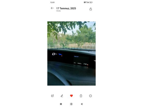 Sahibinden Honda Civic 1.6i DTEC Comfort 2013 Model