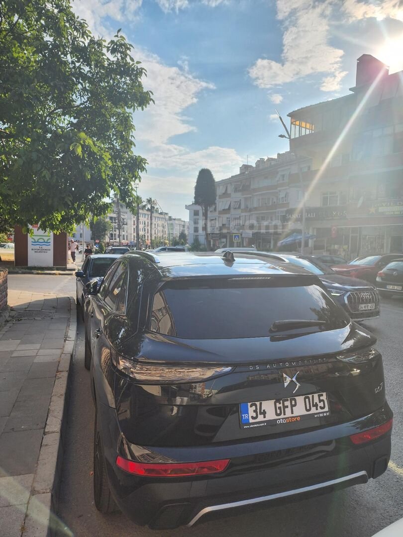 Sahibinden DS Automobiles DS7 Crossback 1.5 BlueHDI Opera 2022 Model İstanbul 3