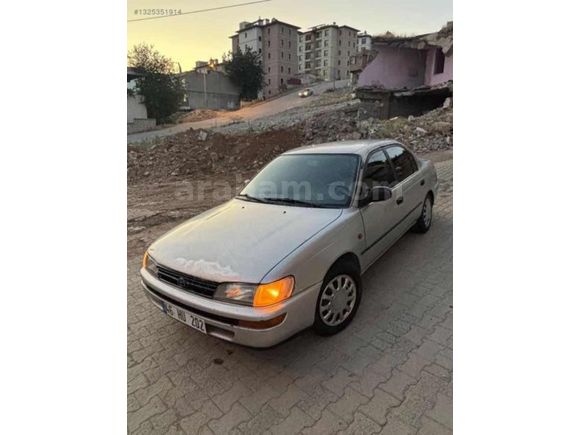 TOYOTA COROLLAR 1.6 GLİ