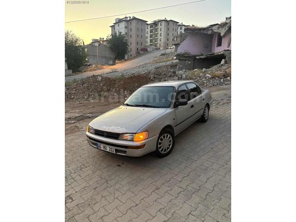 TOYOTA COROLLAR 1.6 GLİ