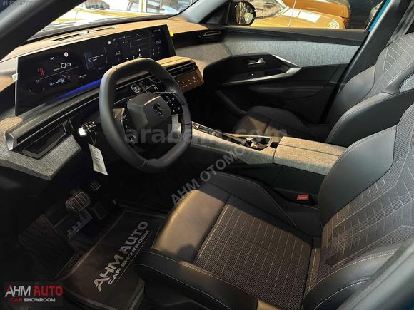 BOYASIZ 2024 MODEL PEUGEOT e-3008 ALLURE CAM TAVAN
