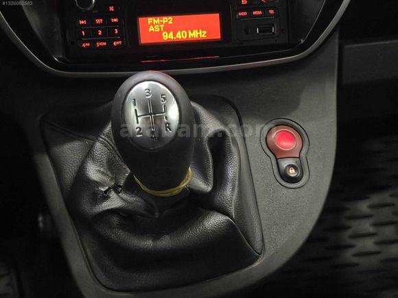 *2018 RENAULT KANGO 1.5DCİ EXCLUSİVE-DİJİTAL KLİMA*HIZ SABİTLEME