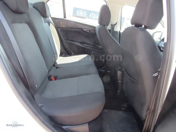 BÜYÜKSOYLU 'DAN 2021 MODEL FIAT EGEA 1.6 MJET EASY 130 HP
