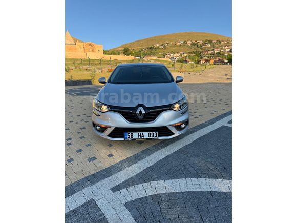 MEMURDAN TEMİZ  MEGANE