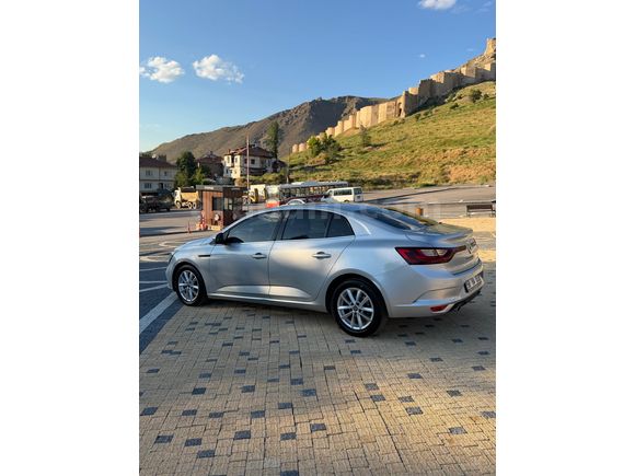 MEMURDAN TEMİZ  MEGANE