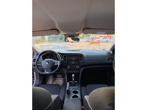 MEMURDAN TEMİZ  MEGANE