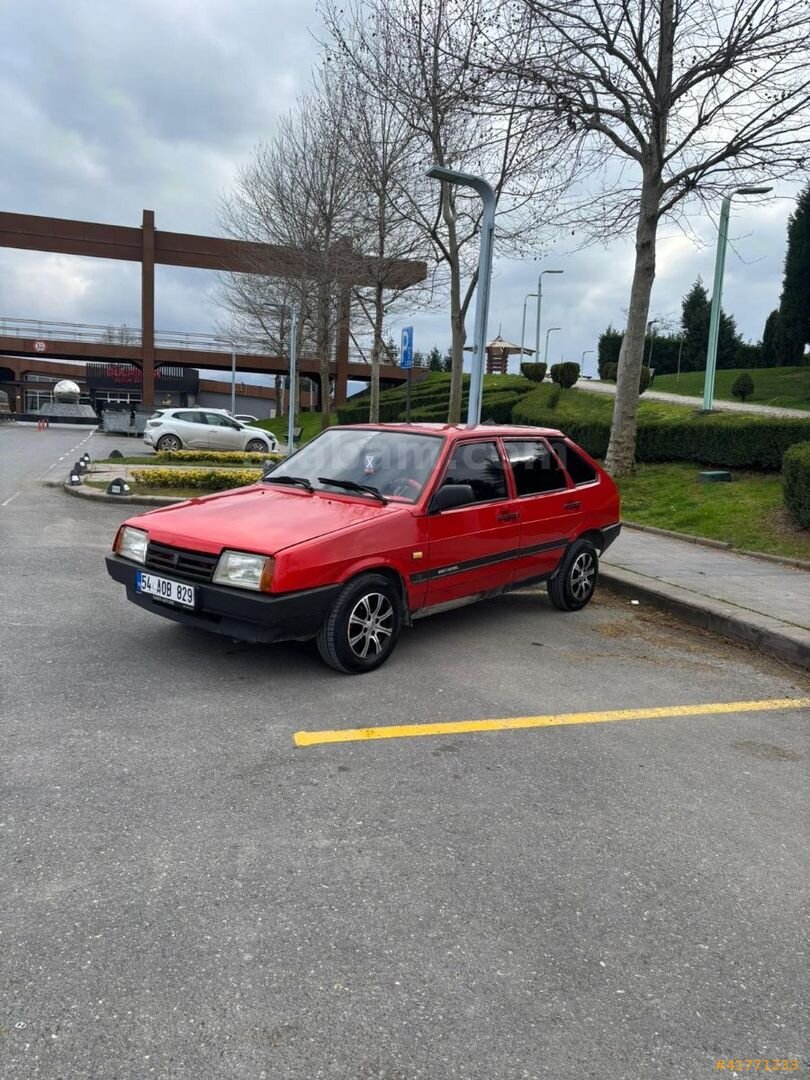 Galeriden Lada Samara 1.5 1993 Model Sakarya 99.000 km Kırmızı 5