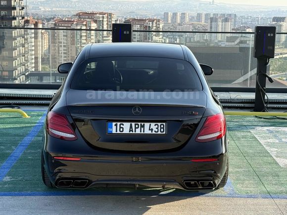 BURCAR'DAN 2016 MERCEDES E 200 AMG CMTVN HATASIZ