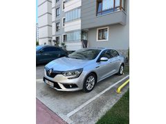 Sahibinden Renault Megane 1.5 Blue DCI Touch 2020 Model  75.000 km Gri (Gümüş)