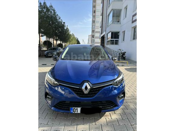 Sahibinden Renault Clio 1.0 TCe Icon 2023 Model 