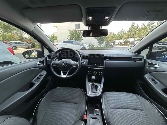 Sahibinden Renault Clio 1.0 TCe Icon 2023 Model 