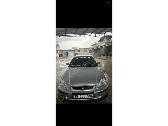 183000 km orjinal içi dışı temiz sorunsuz arabal
