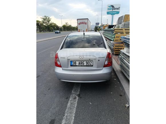 Sahibinden Hyundai Accent Era 1.4 Team 2009 Model
