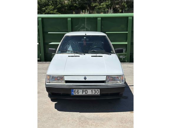 Sahibinden Renault R 9 1.4 Broadway 1993 Model 