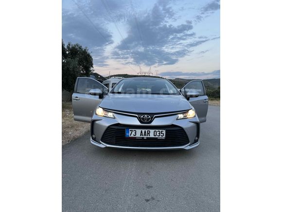 Sahibinden Toyota Corolla 1.5 Dream 2022 Model  54.000 km Gri