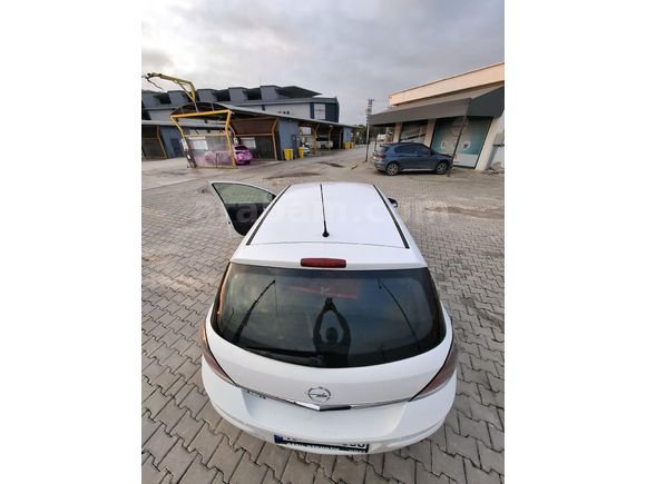 Sahibinden Opel Astra 1.6 Essentia 2013 Model