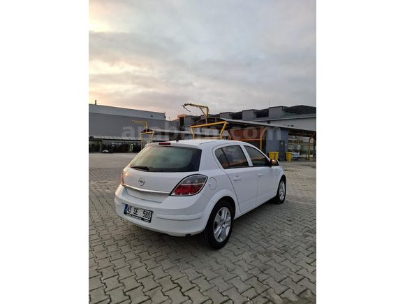 Sahibinden Opel Astra 1.6 Essentia 2013 Model