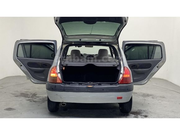 Sahibinden Renault Clio 1.4 RNA 2000 Model