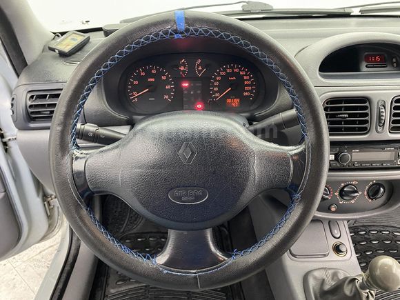 Sahibinden Renault Clio 1.4 RNA 2000 Model