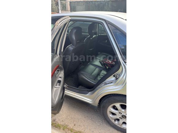 Sahibinden Volvo S40 2.0 T 2001 Model  İsveç çeliği