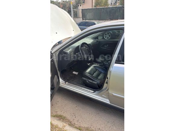 Sahibinden Volvo S40 2.0 T 2001 Model  İsveç çeliği