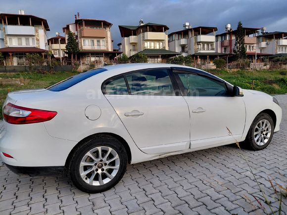 Sahibinden Renault Fluence 1.5 dCi Touch 2012 Model