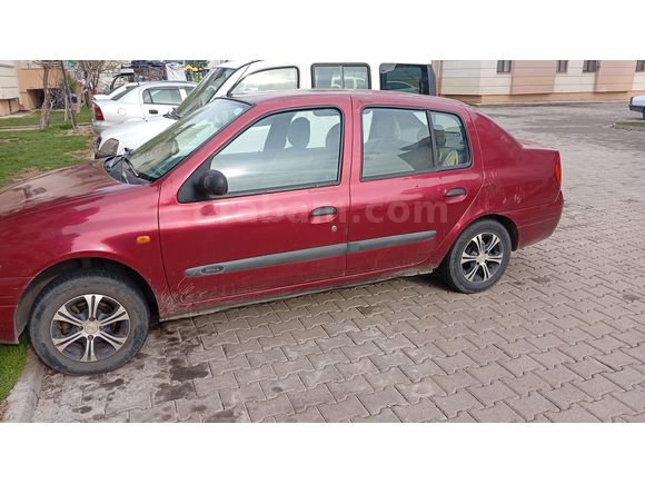Sahibinden Renault Clio 1.4 RNA 2000 Model