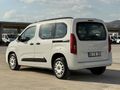 BURCAR'DAN 2025 OPEL COMBO 1.5D ESSENTİAL HATSIZ BOYASIZ %20 KDV