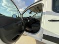 BURCAR'DAN 2025 OPEL COMBO 1.5D ESSENTİAL HATSIZ BOYASIZ %20 KDV