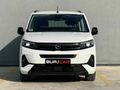 BURCAR'DAN 2025 OPEL COMBO 1.5D ESSENTİAL HATSIZ BOYASIZ %20 KDV