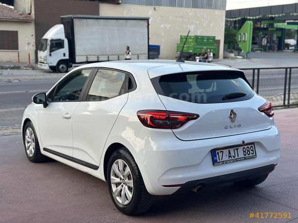 2021 OTOMATİK CLİO TOUCH
