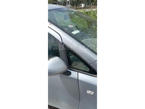 Sahibinden Opel Corsa 1.2 Essentia 2009 Model