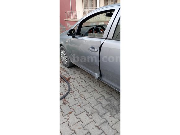 Sahibinden Opel Corsa 1.2 Essentia 2009 Model
