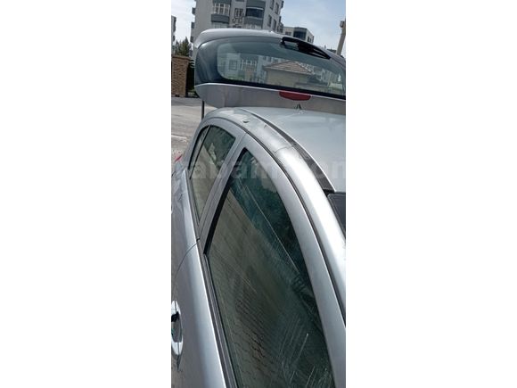 Sahibinden Opel Corsa 1.2 Essentia 2009 Model