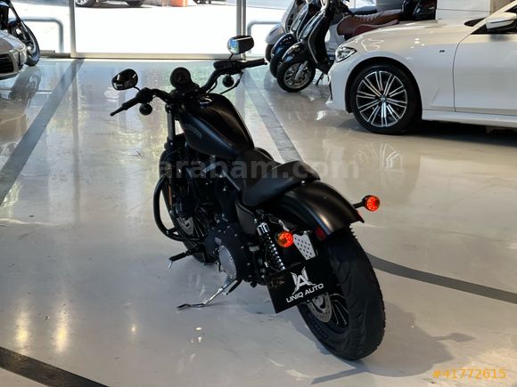 | UNIQ AUTO | 2013 HARLEY DAVIDSON IRON 883 VANCE & HINES EGZOZ