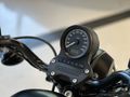 | UNIQ AUTO | 2013 HARLEY DAVIDSON IRON 883 VANCE & HINES EGZOZ