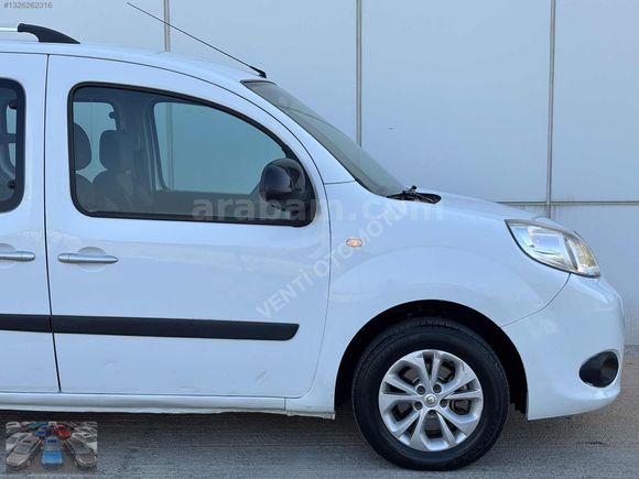 2015 1.5 DİZEL KAZASIZ BOYASIZ KANGO İLK SAHİBİNDEN 90 ilk
