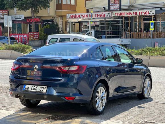 Sahibinden Renault Megane 1.5 Blue DCI Icon 2020 Model 