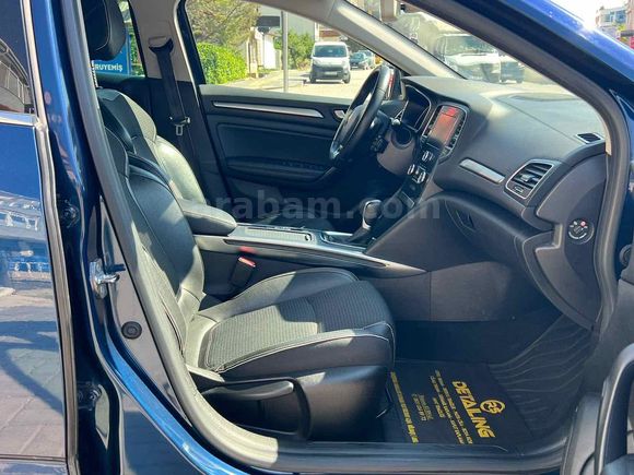 Sahibinden Renault Megane 1.5 Blue DCI Icon 2020 Model 