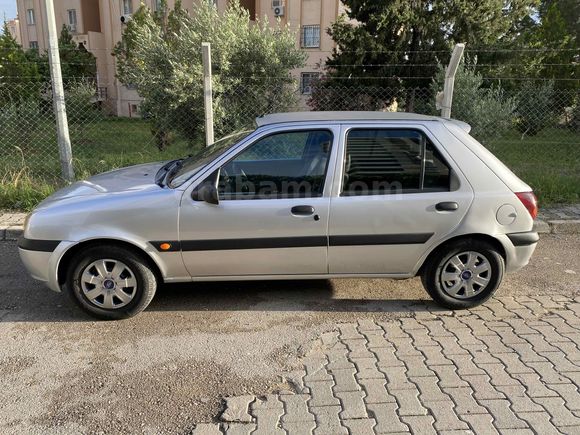 Sahibinden Ford Fiesta 1.4 Fun 2000 Model 