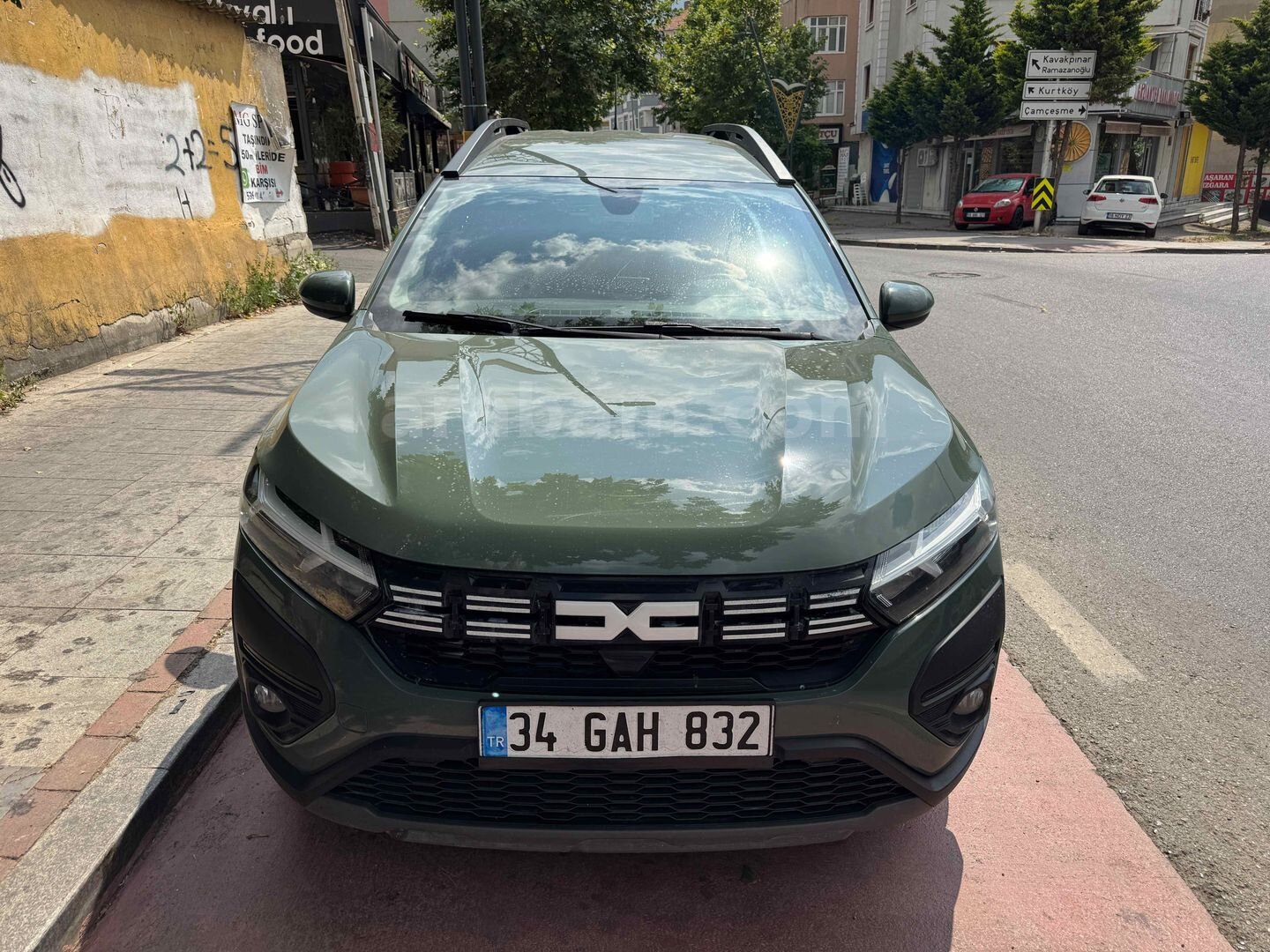 Galeriden Dacia Jogger 1.0 TCe Expression 2022 Model İzmir 167.000 km Yeşil 2