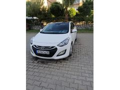 Sahibinden Hyundai i30 1.6 CRDi Elite 2013 Model  90.000 km Beyaz